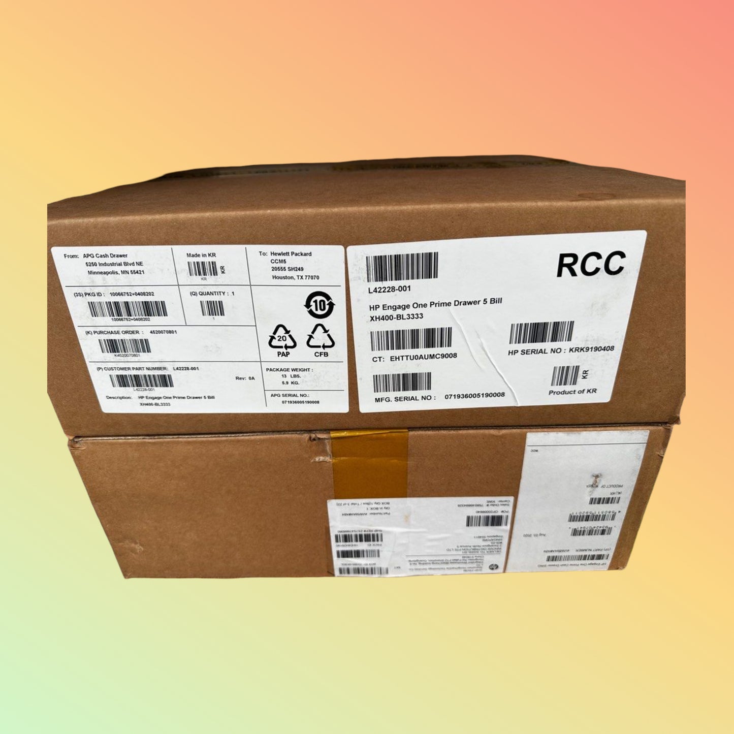 HP Engage One Prime XH400-BL3333 box contents – cash drawer with till insert and manual UAE