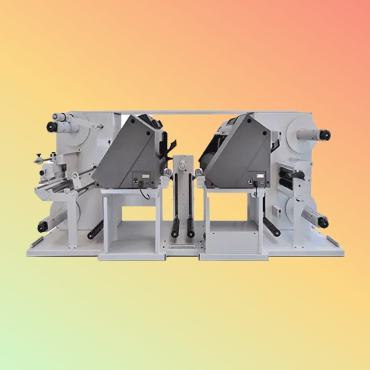 Blade label finishers two times faster SCR35X2: media width up to 350mm - NEOTECH