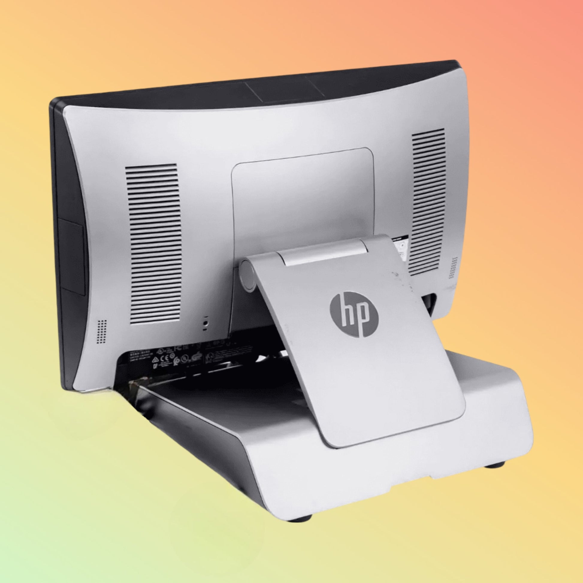 Alt="HP RP9 G1 9015 equipped with barcode scanner and receipt printer, illustrating a complete retail checkout station."