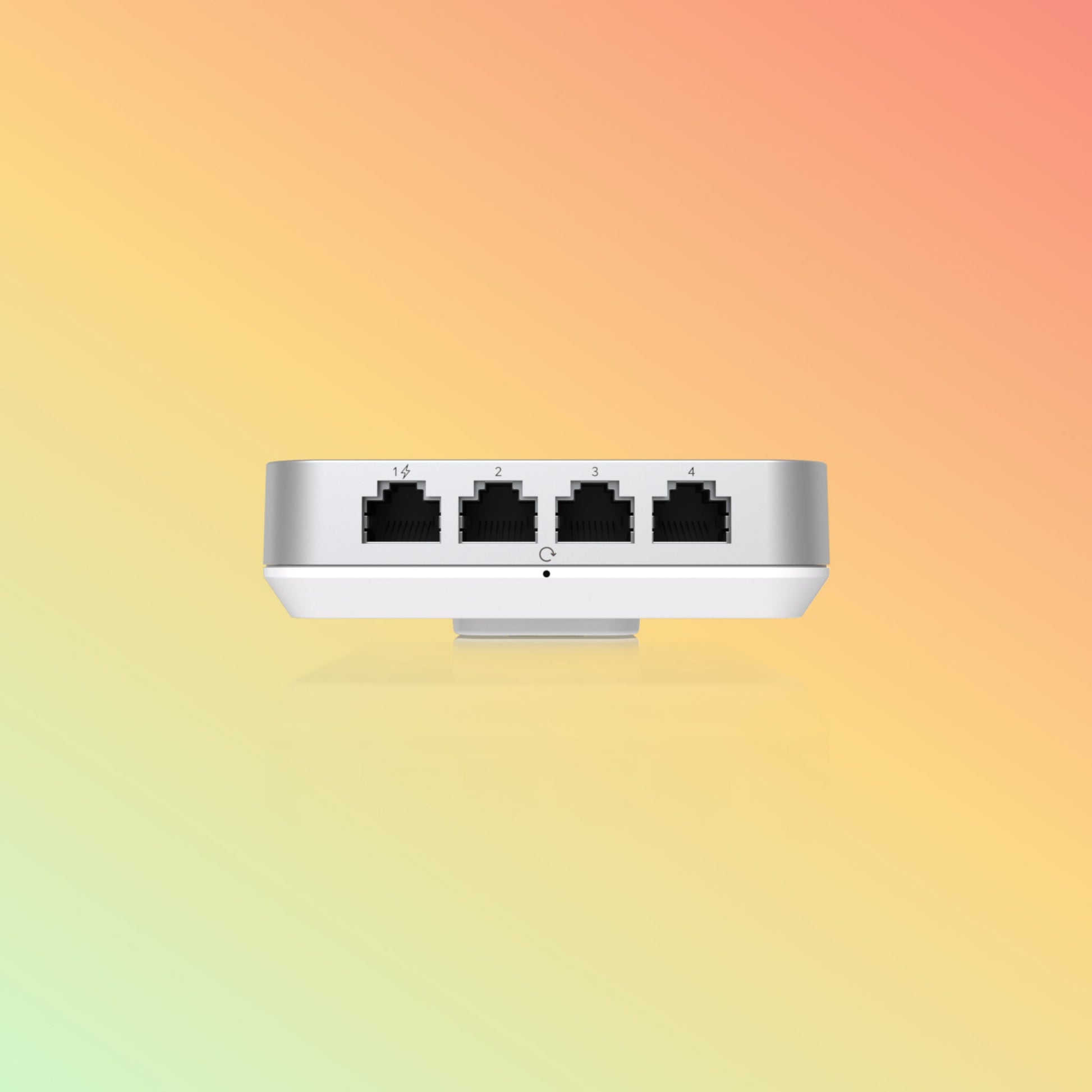 UniFi U6 مثبت في الحائط
