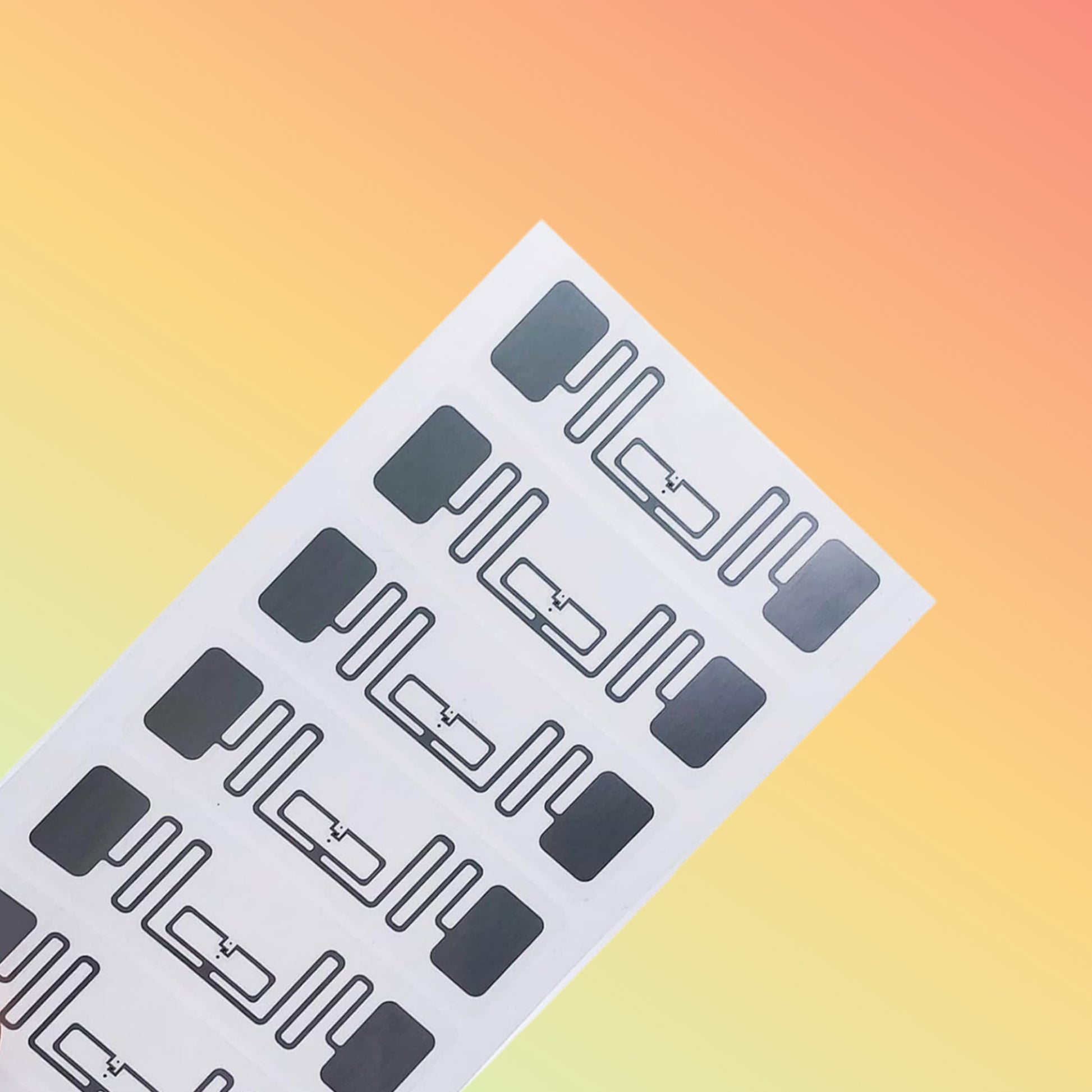 OSrfid RFID 9634 H3 Tag used in warehouse inventory tracking.